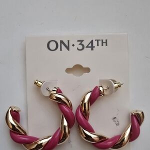 Earings On•34th Pink and Gold Twisted Hoop Earrings